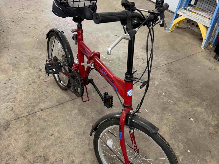 2-like-new-foldable-bikes-image-5