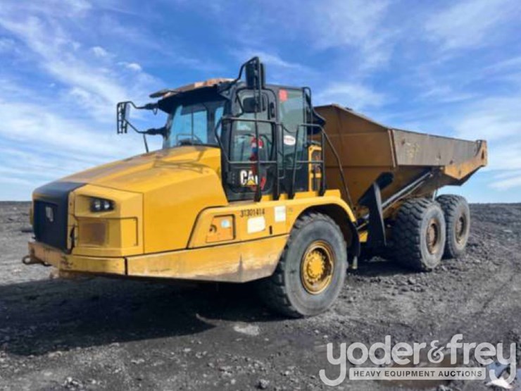 2021-caterpillar-730-image-1