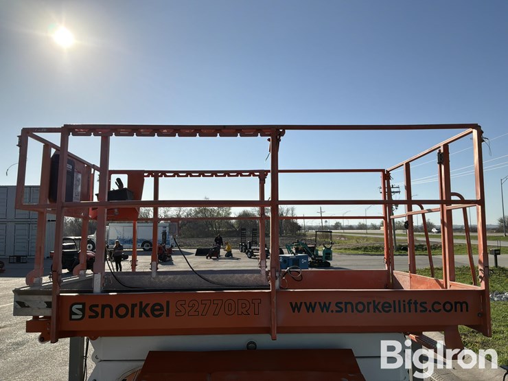 2016-snorkel-s2770rt-image-14