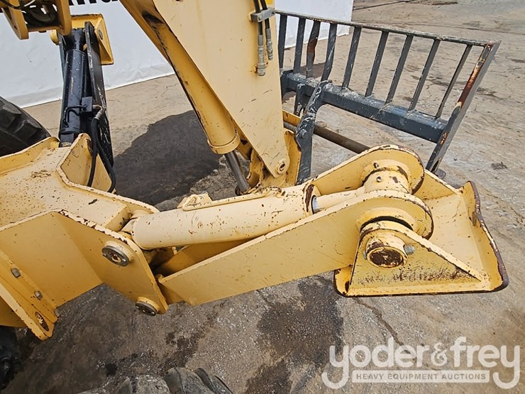 2013-gehl-dl11-image-22