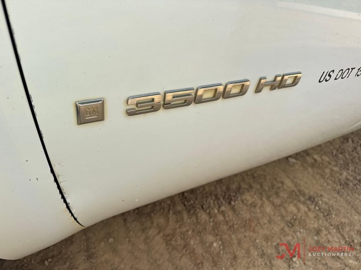 chevrolet-3500-image-10
