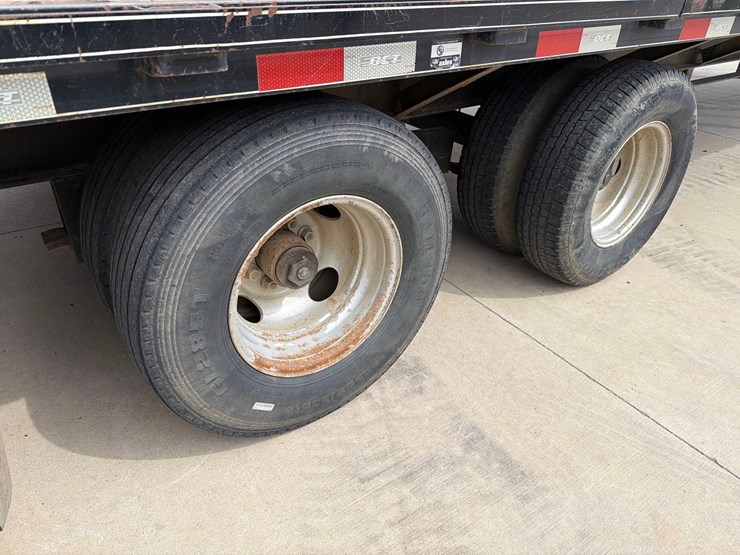 2018-dct-101”-x-32ft-gooseneck-flatbed-trailer-image-25