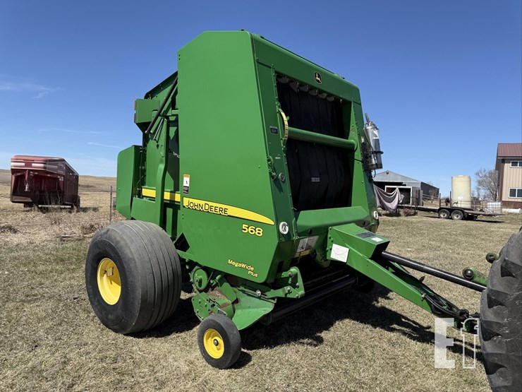 john-deere-568-image-4