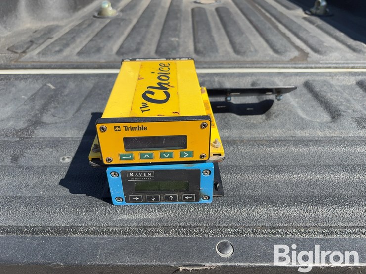 trimble-&-raven-precision-equipment-image-2
