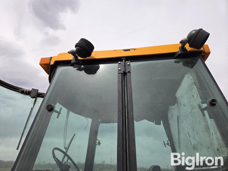 deere-410b-image-15