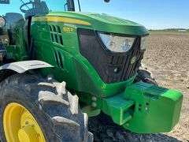 2013-jd-6125r-tractor,-mfwd,-1048-hrs.,-ivt-trans.,-3-hyd-remotes,-image-9