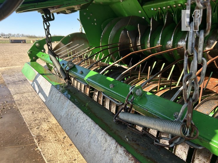 2016-john-deere-l340-image-56