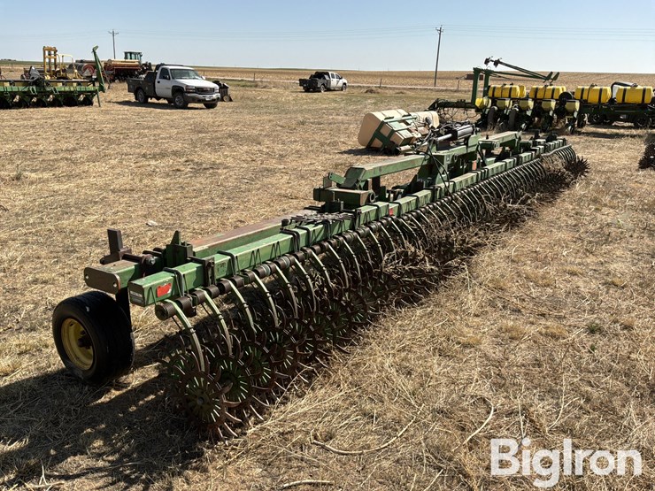 john-deere-400-image-7