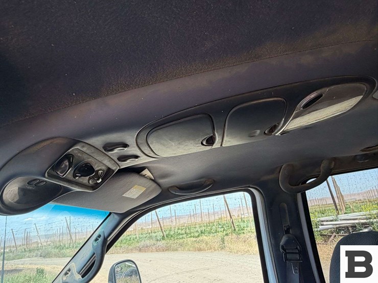 2000-ford-excursion-image-22