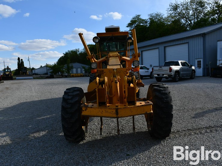 1989-deere-772bh-image-2