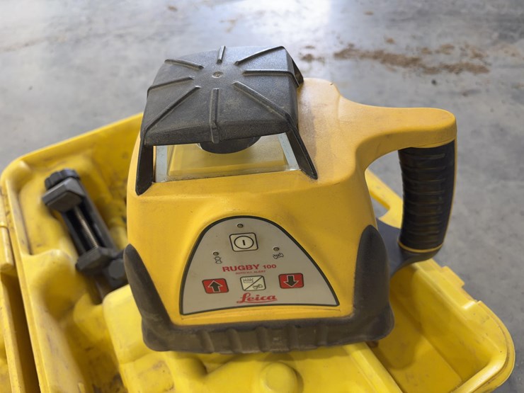 leica-rugby-100-laser-level-image-2