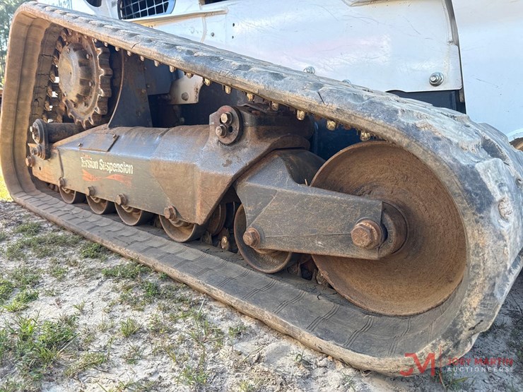2022-bobcat-t870-image-7