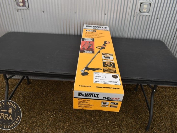 dewalt-60-v-max-flexvolt-string-trimmer-44790-image-1