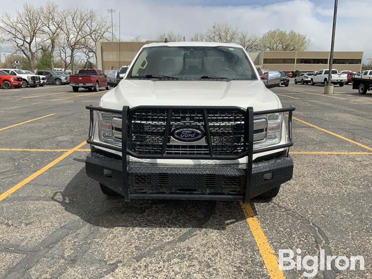 2019-ford-f150-lariat-image-2