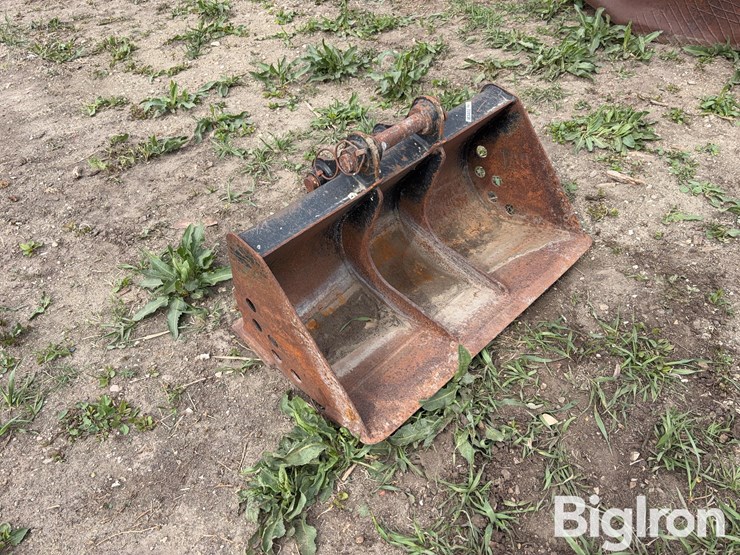caterpillar-153-7863-02-bucket-image-3