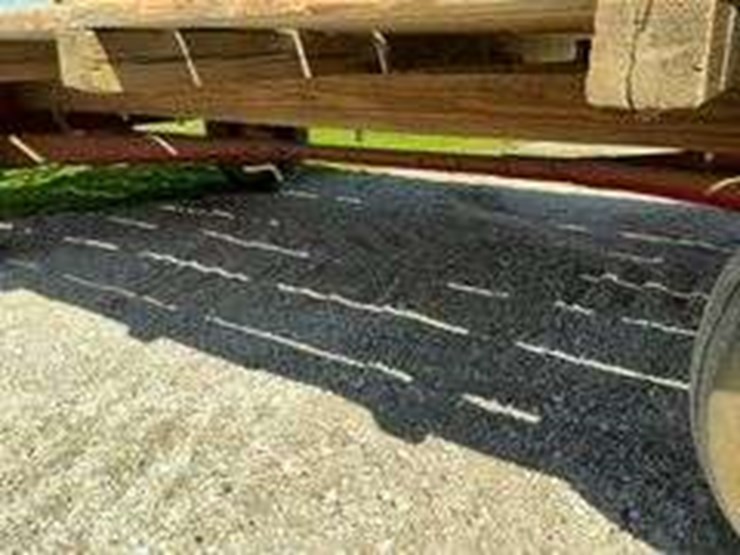 8'-x-14'-hayrack-&-gear-image-4