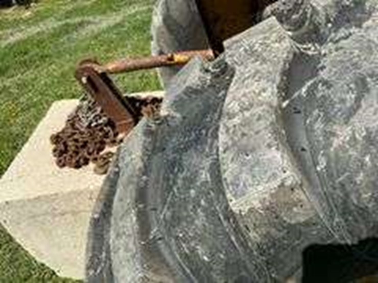 massey-ferguson-2200-image-21