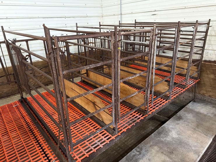 52-metal-calf-crates-image-6