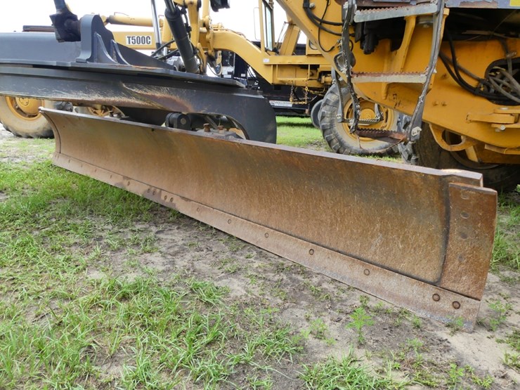deere-672g-image-10