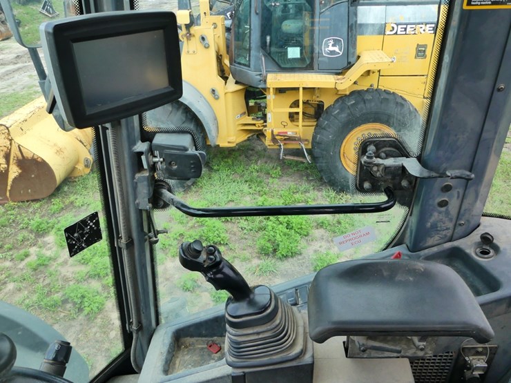 deere-344l-image-13
