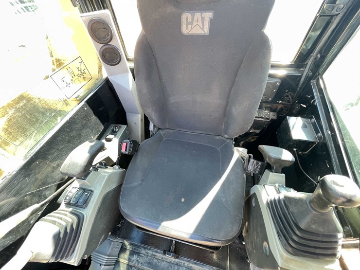#6930-•-cat-306e2-excavator-image-62