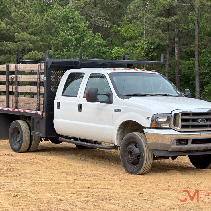 2003 FORD F550 XLT