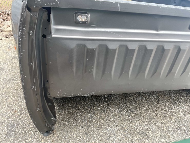 #9072-•-08-12-gmc-dually-box-(o6)-image-30