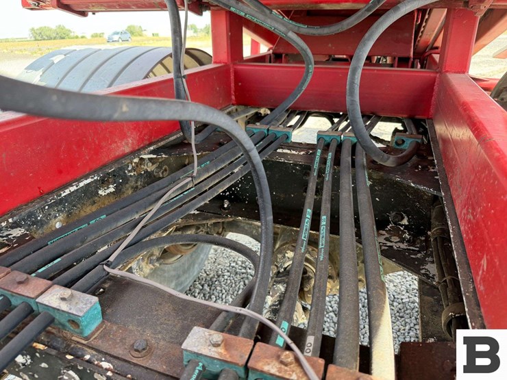 1994-peterbilt-320-image-36