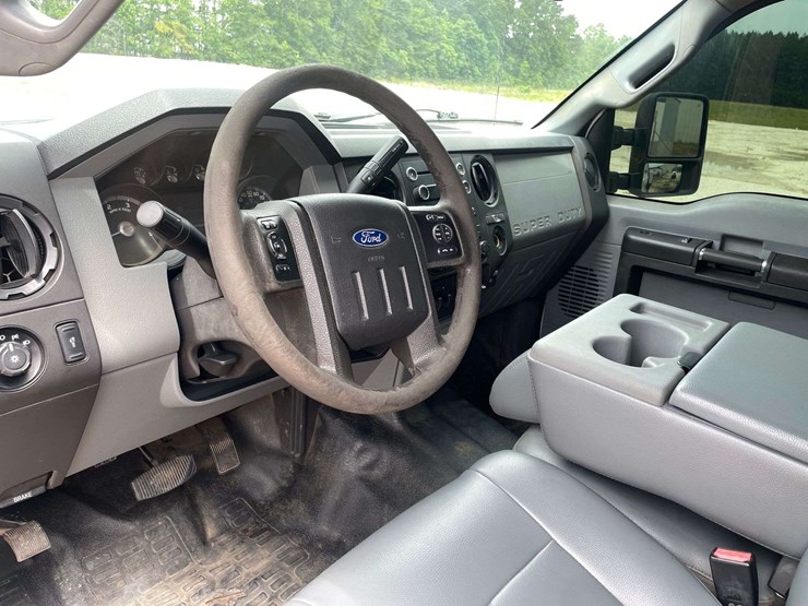 2015-ford-f350-image-11