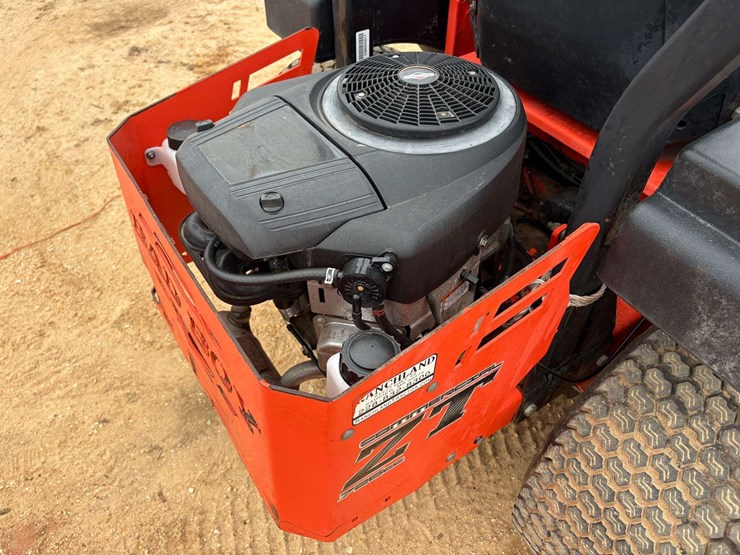 badboy-elite-60"-zero-turn-mower-(676-hours)-image-12