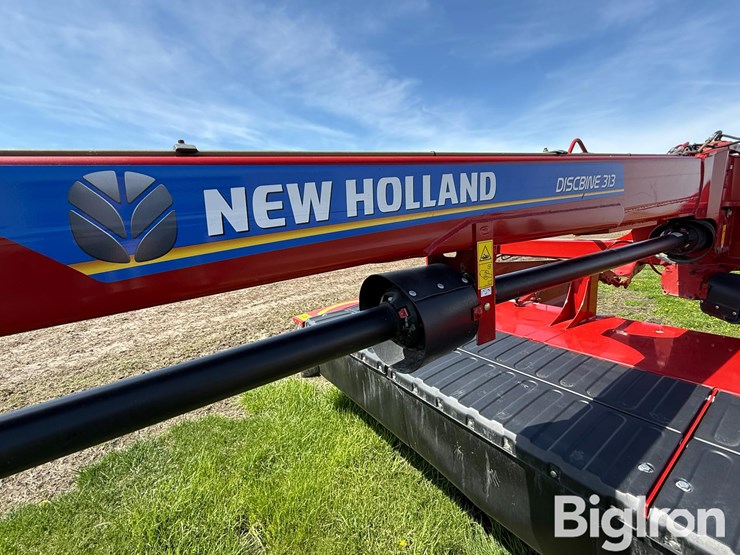 2021-new-holland-1000-image-14