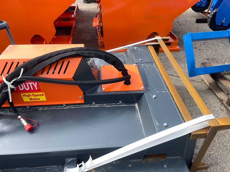 #9041-•-unused-handy-78"-heavy-duty-skid-steer-brush-cutter-(o11)-image-13