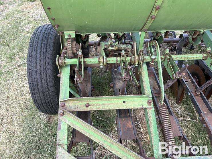 deere-tires-image-9