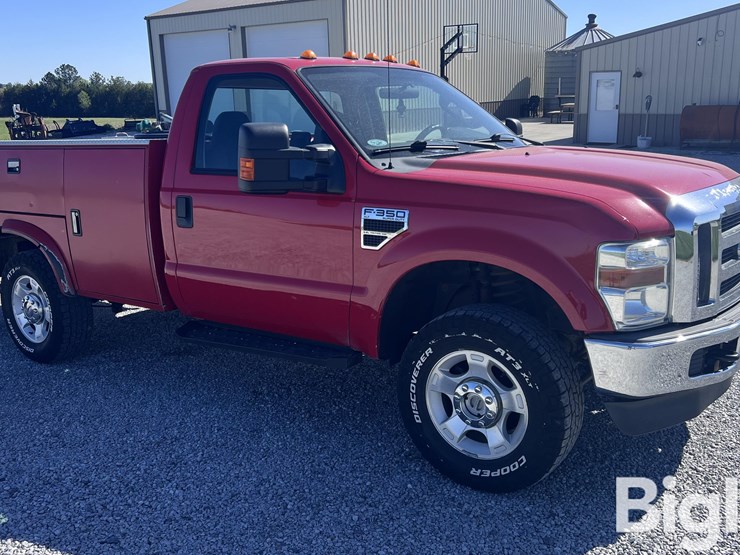 2010-ford-f350-xlt-image-3