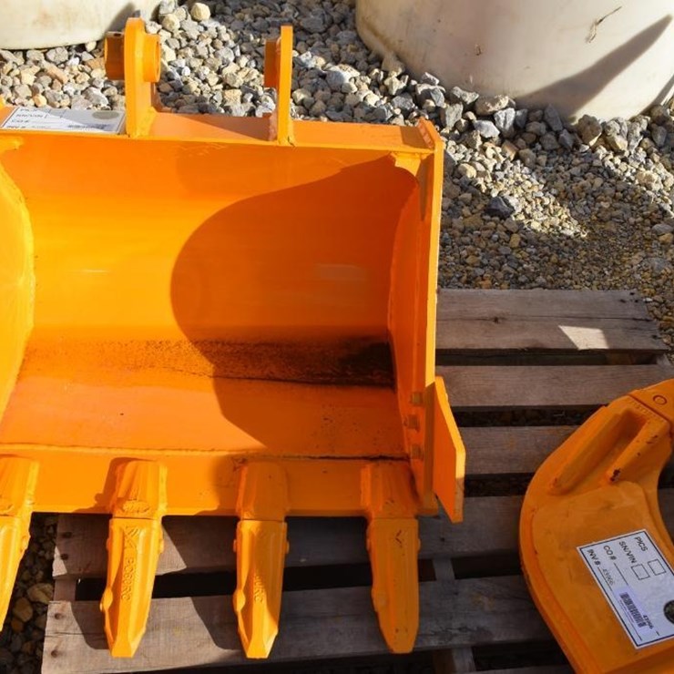 CATERPILLAR 303