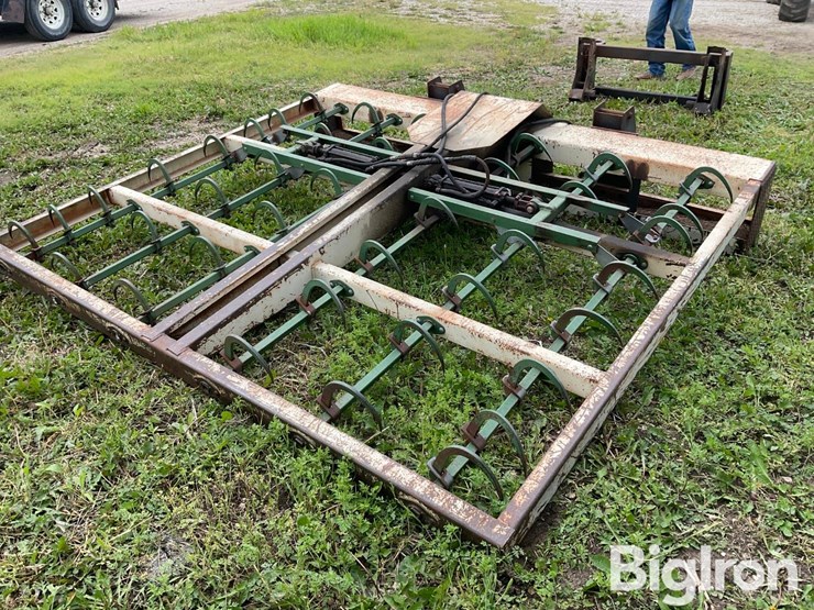 john-deere-740-image-1