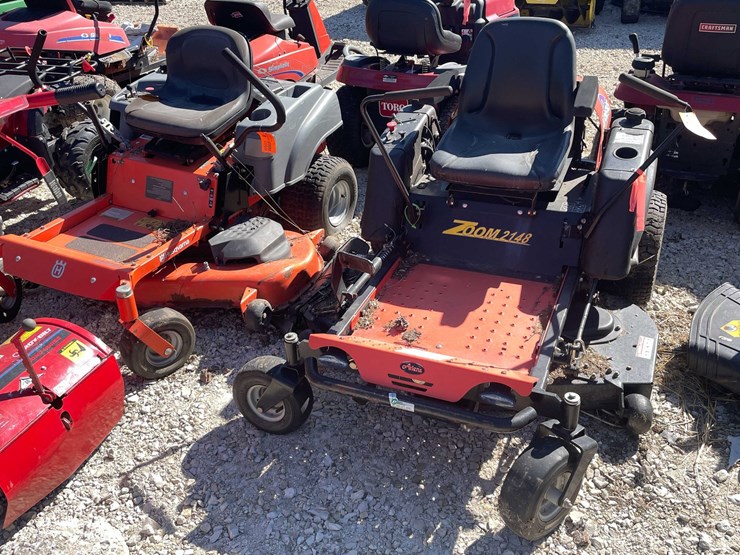 #6961-•-ariens-zero-turn-riding-lawn-mower-image-2