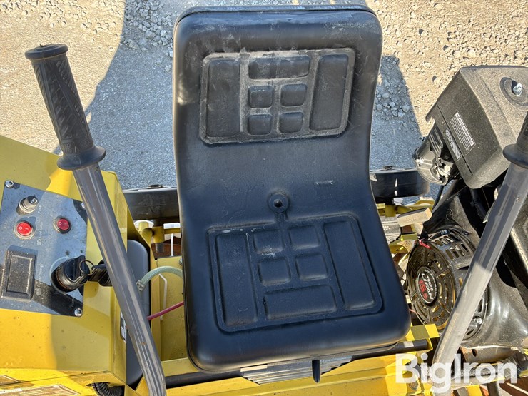2025-massey-ferguson-730-image-20