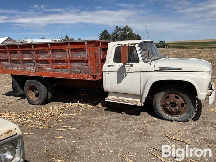 1961-ford-f600-image-4
