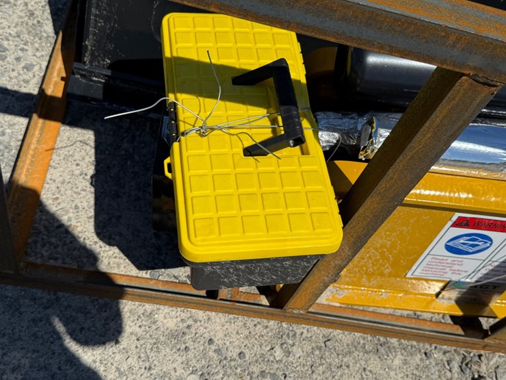 #45364-•-unused-agt-sshh680-skid-steer-breaker-sshh68026020503a-image-5