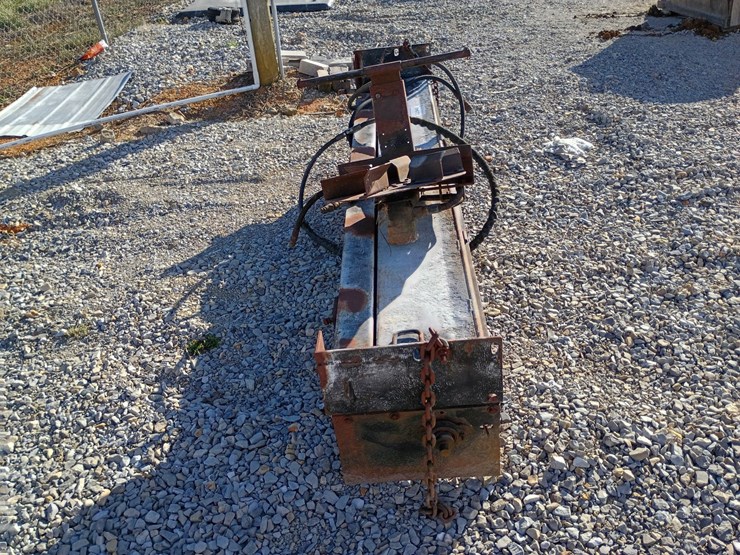#22948-•-tailgate-salt-spreader-image-7