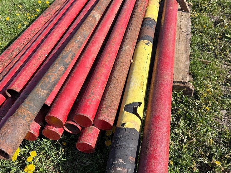 18-metal-fence-poles-image-3