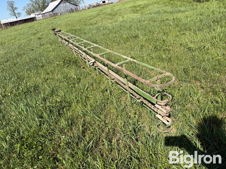 john-deere-33-image-7