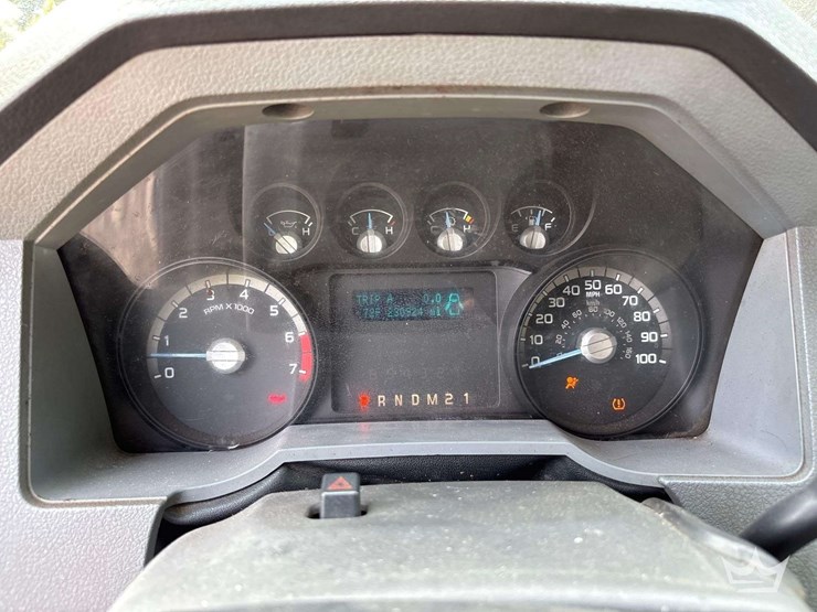 2012-ford-f250-image-19