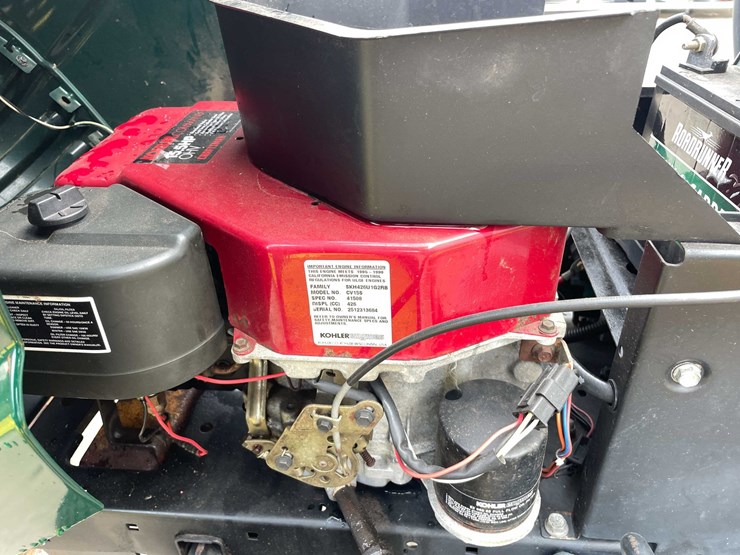#9008-•-riding-lawn-mower-(o3)-image-13