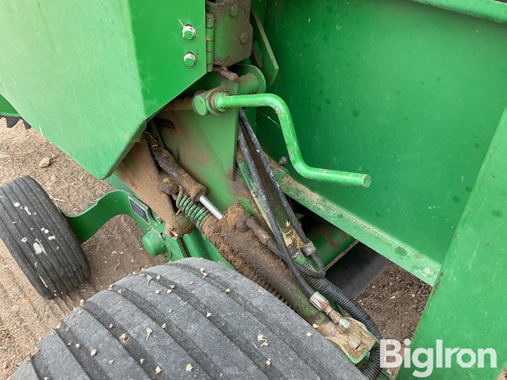 john-deere-566-image-9