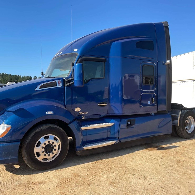 2018 KENWORTH T680