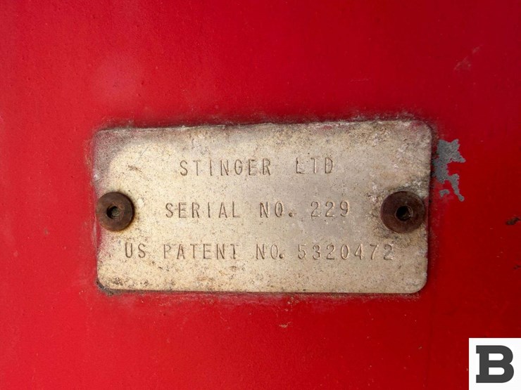 1994-peterbilt-320-image-34