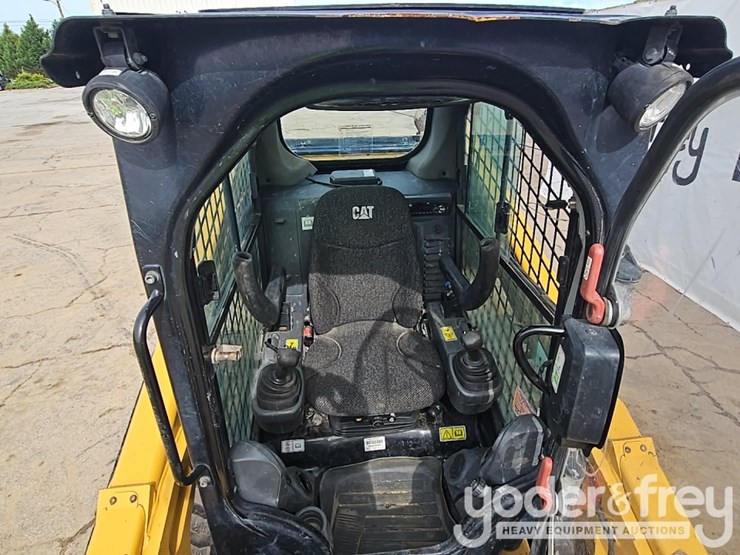 2019-caterpillar-289d-image-28