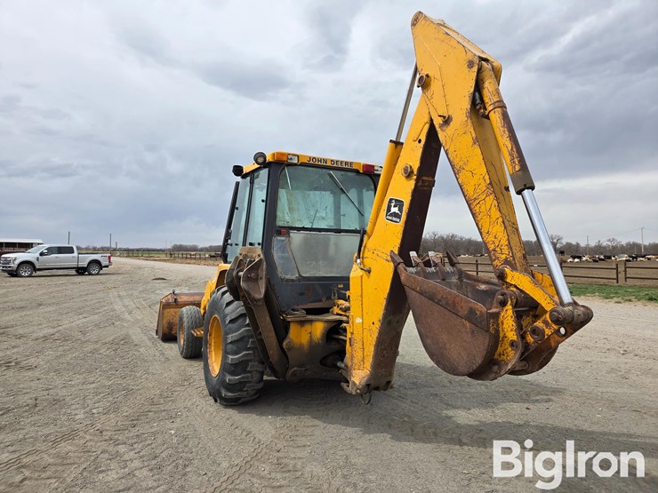 deere-410b-image-7